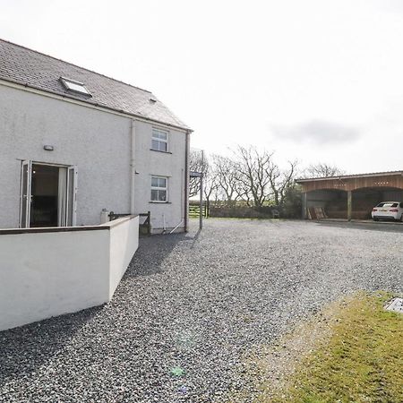 Bodegri Cottage Llanfflewyn エクステリア 写真