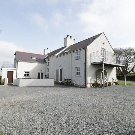Bodegri Cottage Llanfflewyn エクステリア 写真